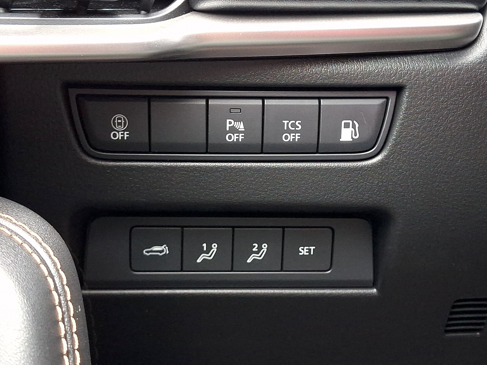 Certified 2024 MAZDA CX-90 Plug-In Hybrid w/ Premium Plus AWD/4WD image 26
