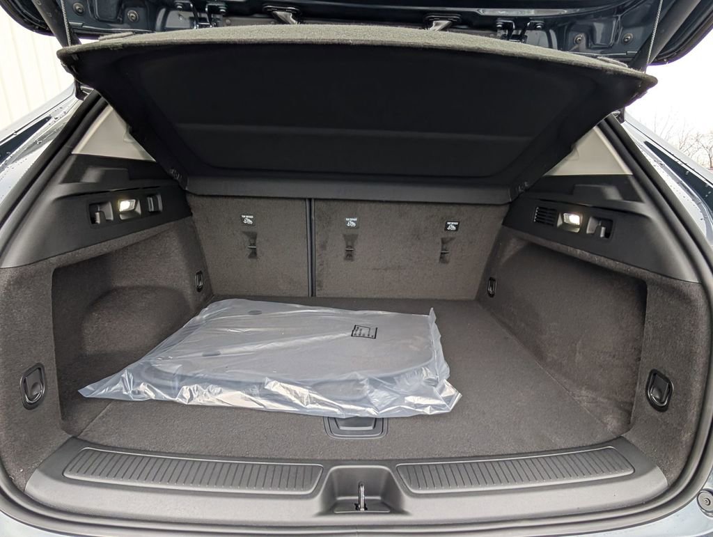 New 2026 Buick Envision Sport Touring image 9