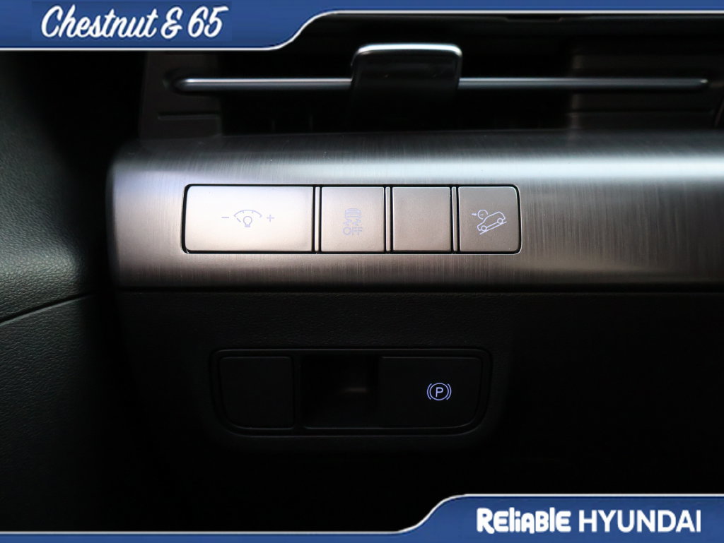 Used 2024 Hyundai Kona SEL w/ Convenience Package FWD image 30