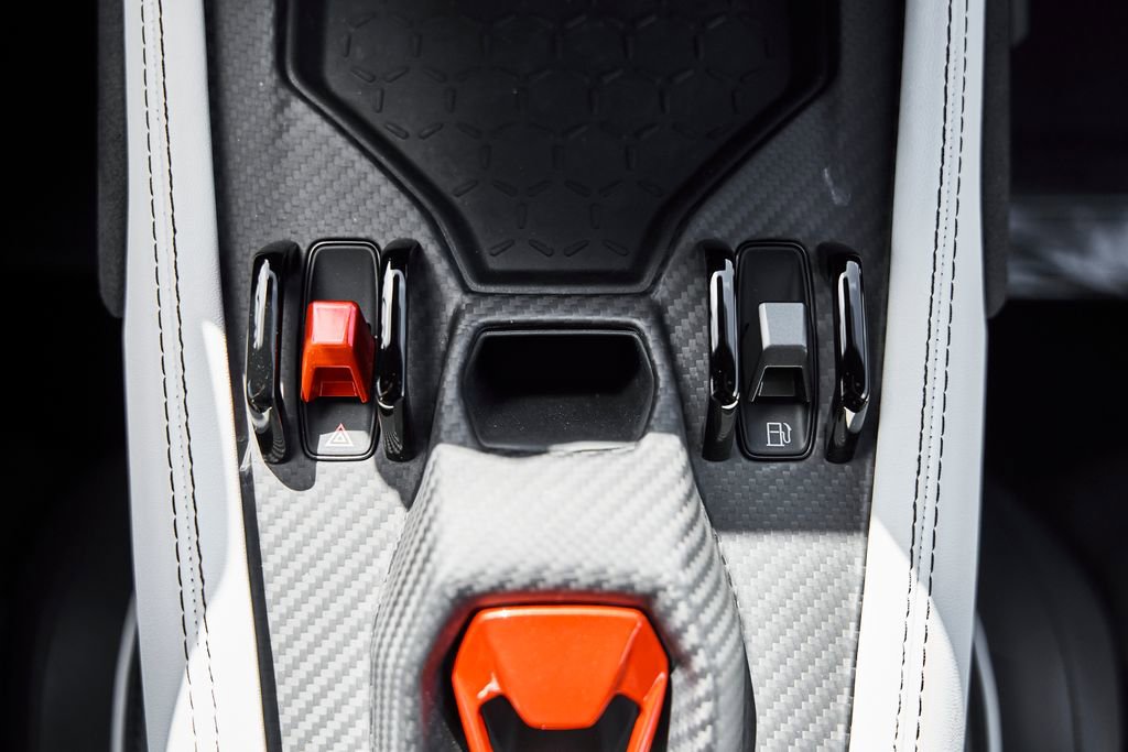 Used 2026 Lamborghini Revuelto AWD/4WD image 61