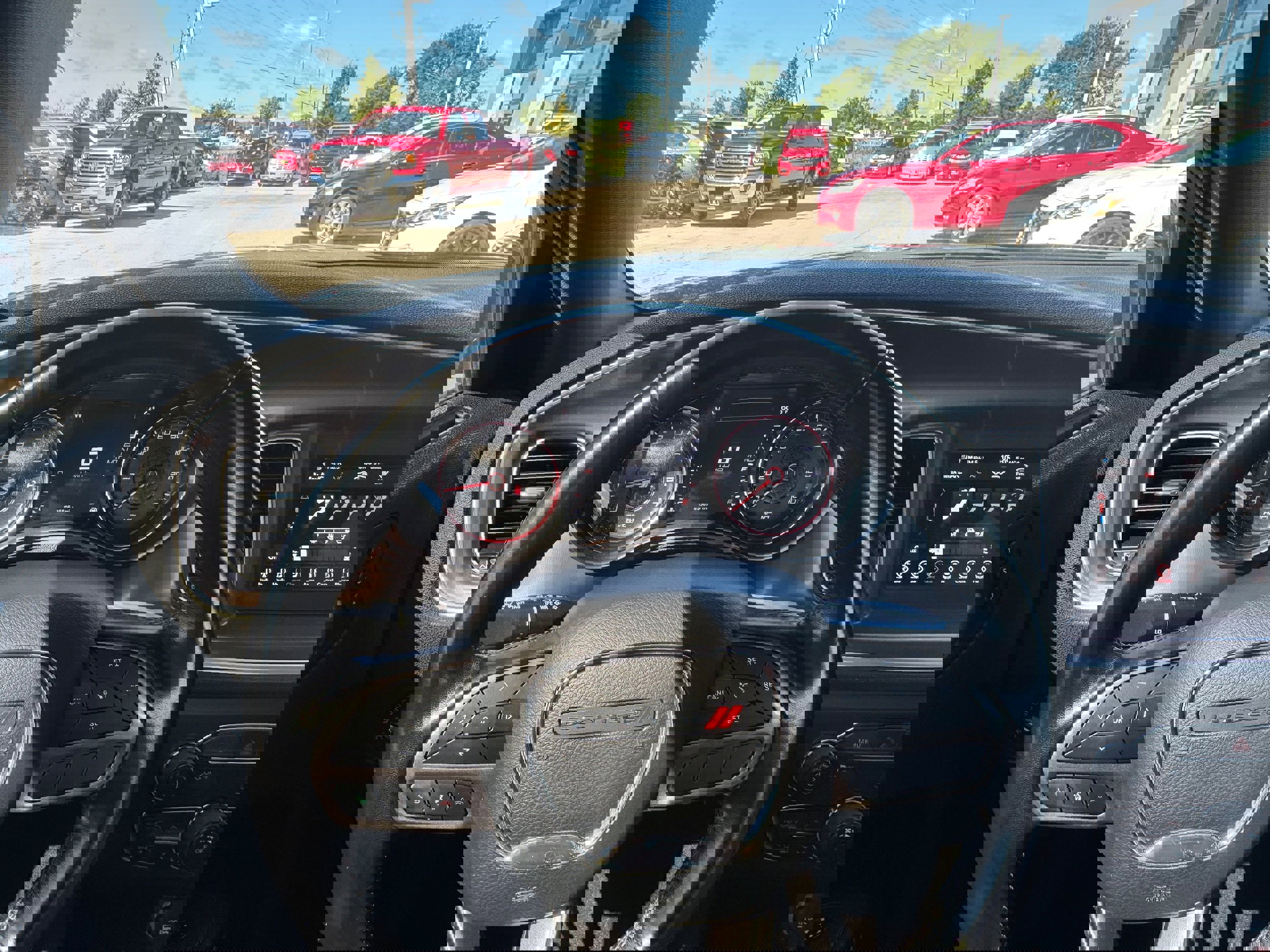 Used 2020 Dodge Charger SXT w/ Leather Interior Group image 8