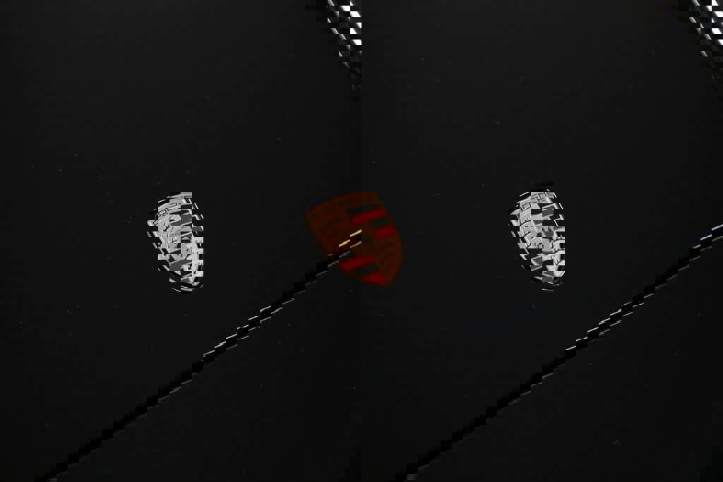 New 2025 Porsche Panamera 4 image 18