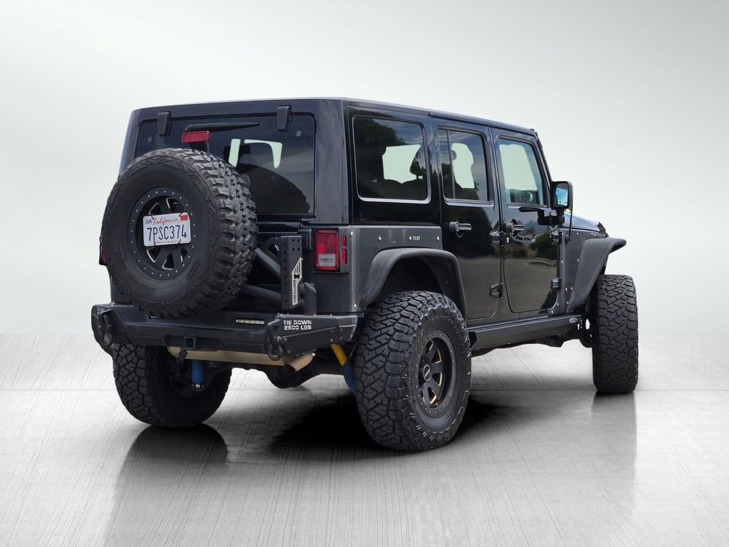 Used 2016 Jeep Wrangler Unlimited Rubicon w/ Connectivity Group image 4