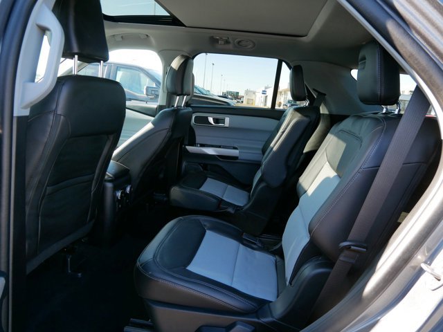Certified 2023 Ford Explorer XLT w/ Equipment Group 202A image 12