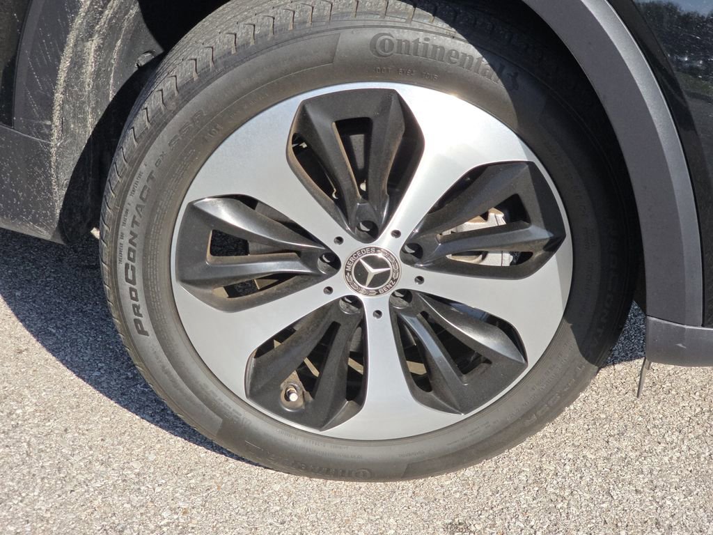 Used 2024 Mercedes-Benz GLB 250 4MATIC image 6