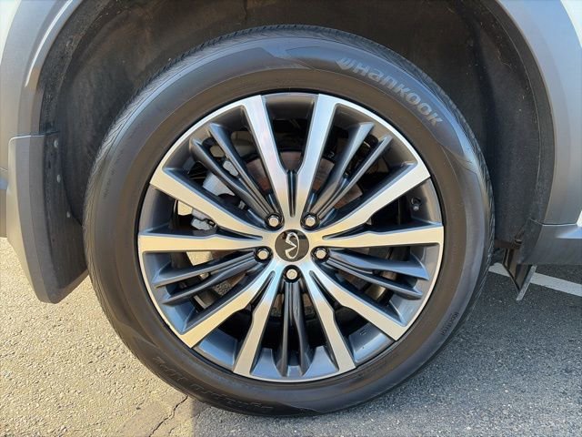 Used 2022 INFINITI QX60 Sensory w/ Cargo Package image 11