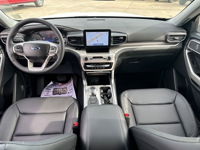 New 2024 Ford Explorer XLT w/ Equipment Group 202A image 18