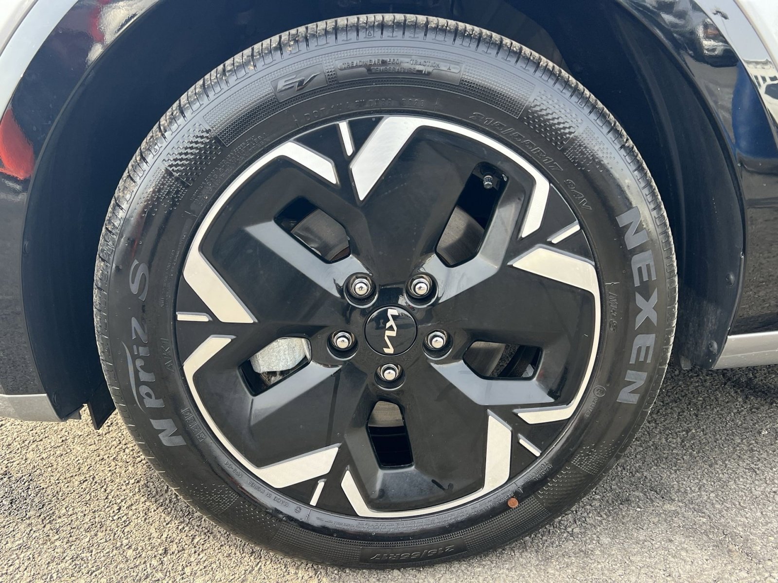 Used 2023 Kia Niro Wind w/ Wind Preserve Package image 12