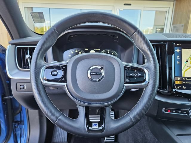 Used 2019 Volvo XC60 T5 R-Design w/ Protection Package AWD/4WD image 23