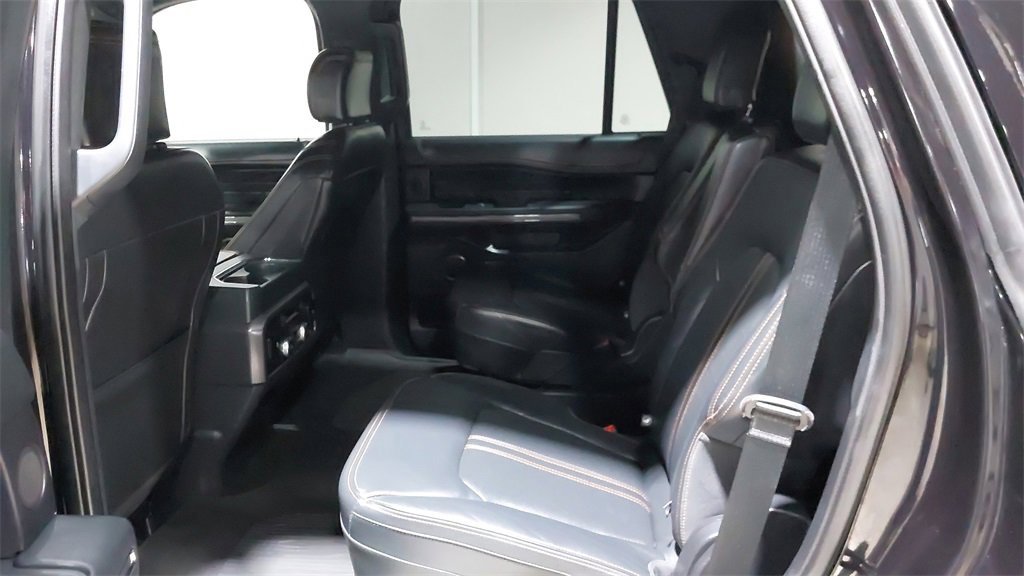 Used 2022 Ford Expedition Platinum image 21