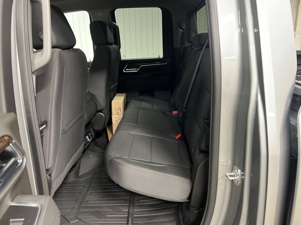 New 2026 GMC Sierra 2500 SLE w/ SLE Value Package; AWD/4WD image 13