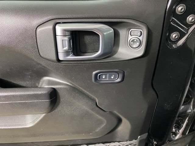 Used 2022 Jeep Wrangler Unlimited Sport AWD/4WD image 13