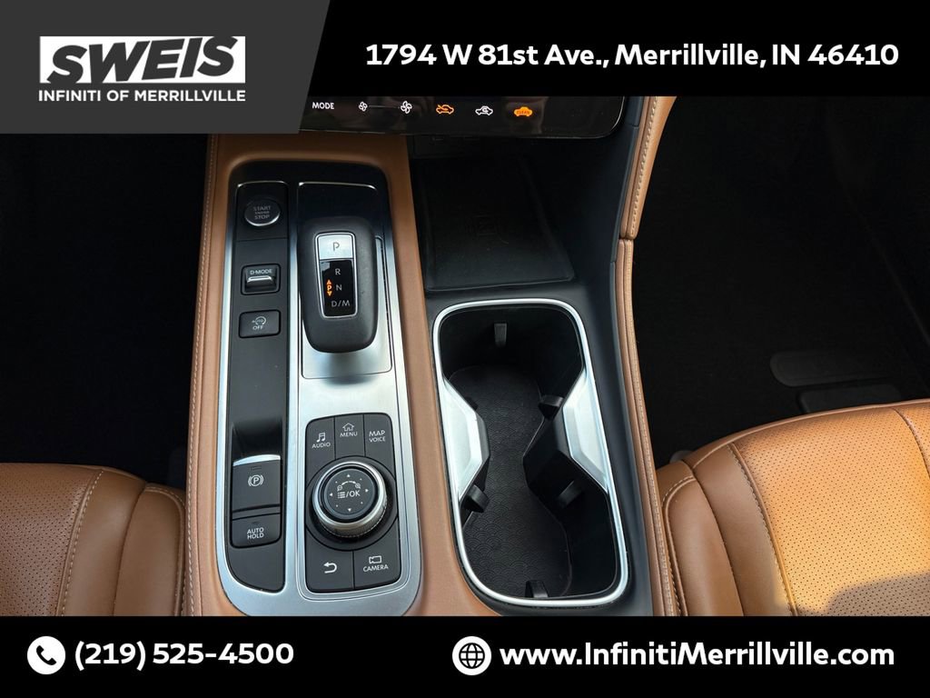 Used 2023 INFINITI QX60 Sensory w/ Vision Package AWD/4WD image 2