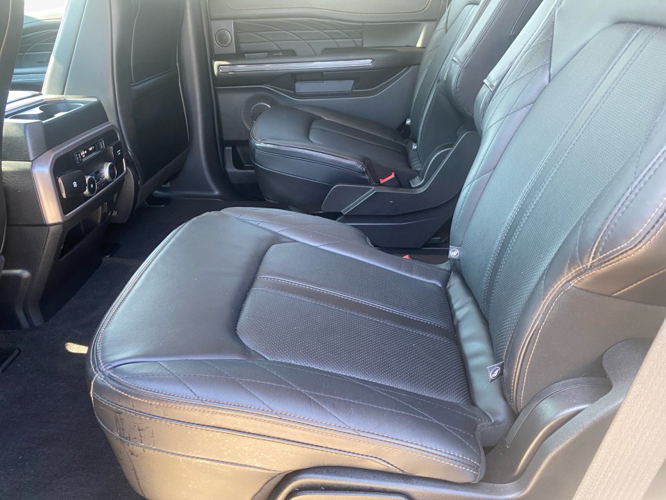 Used 2021 Ford Expedition Platinum AWD/4WD image 16