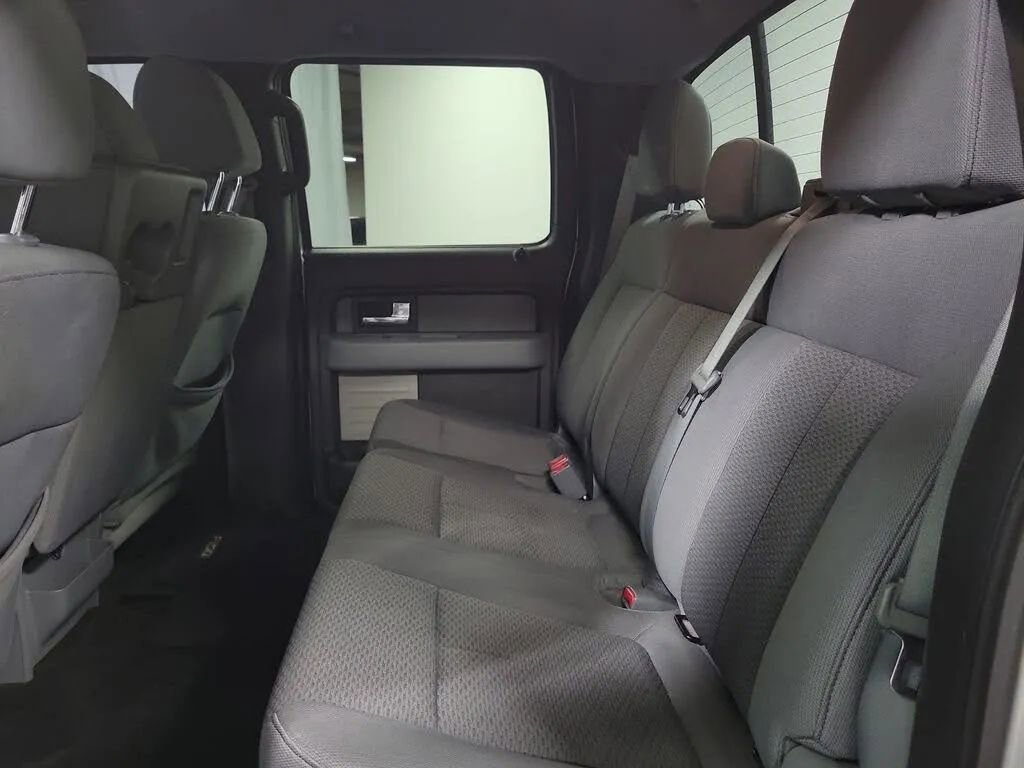 Used 2014 Ford F150 XLT image 11