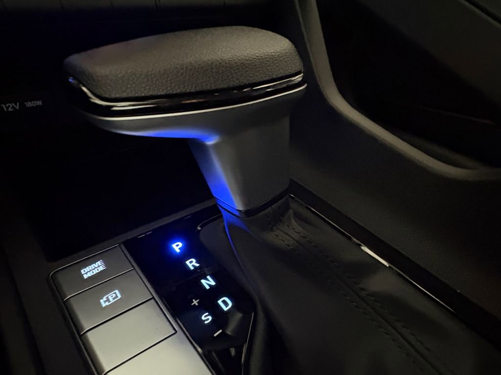 New 2026 Hyundai Elantra SE FWD image 24
