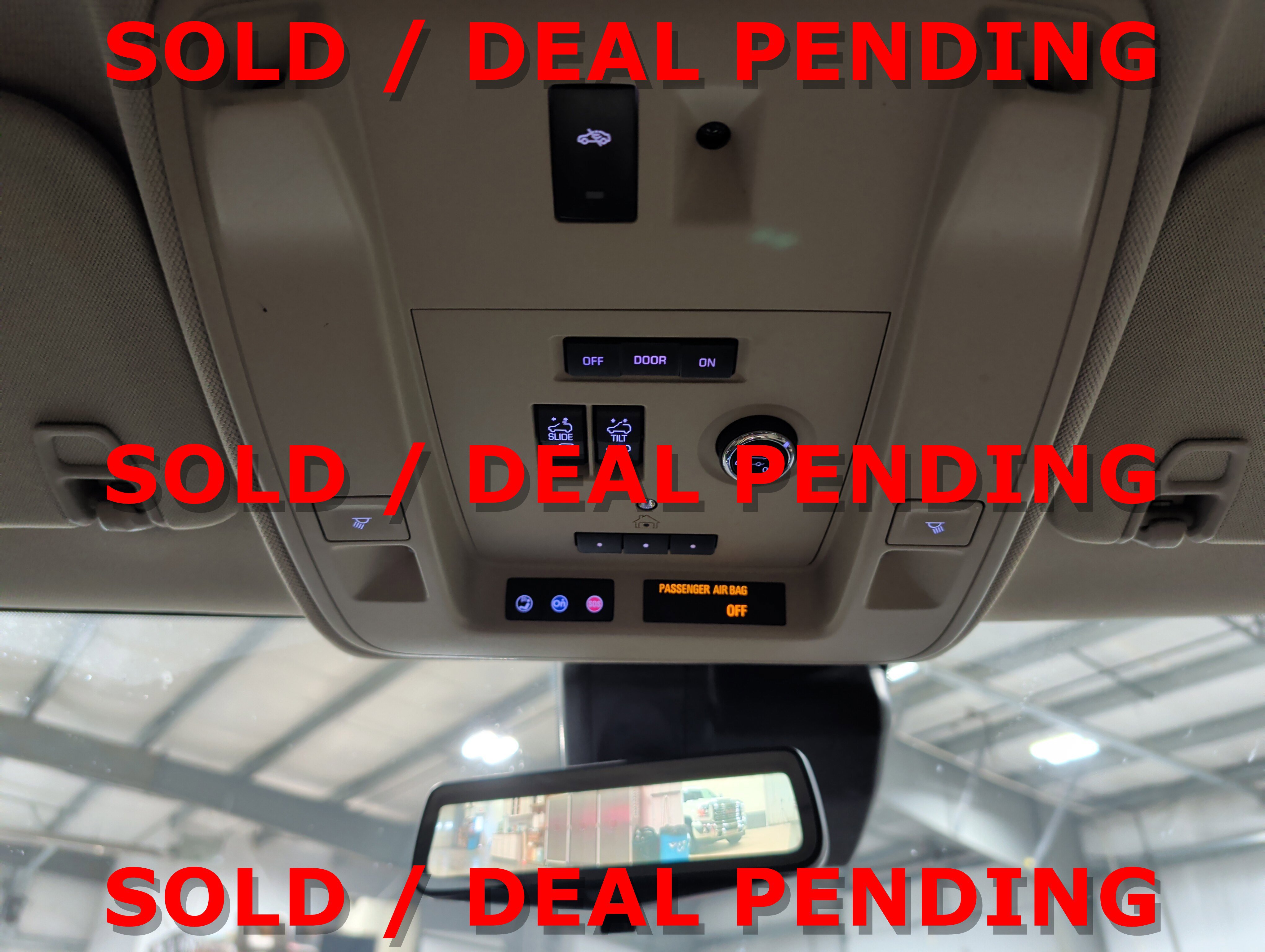 Used 2020 Cadillac Escalade ESV Luxury image 13