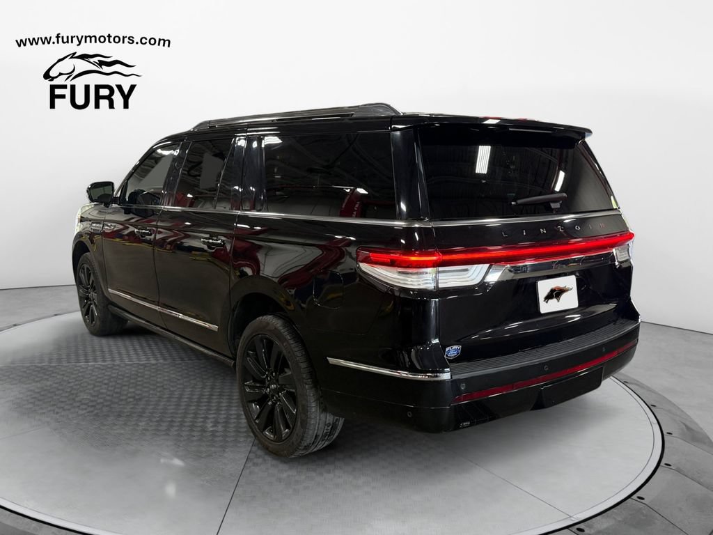 Used 2024 Lincoln Navigator L Reserve w/ Equipment Group 201A AWD/4WD image 5