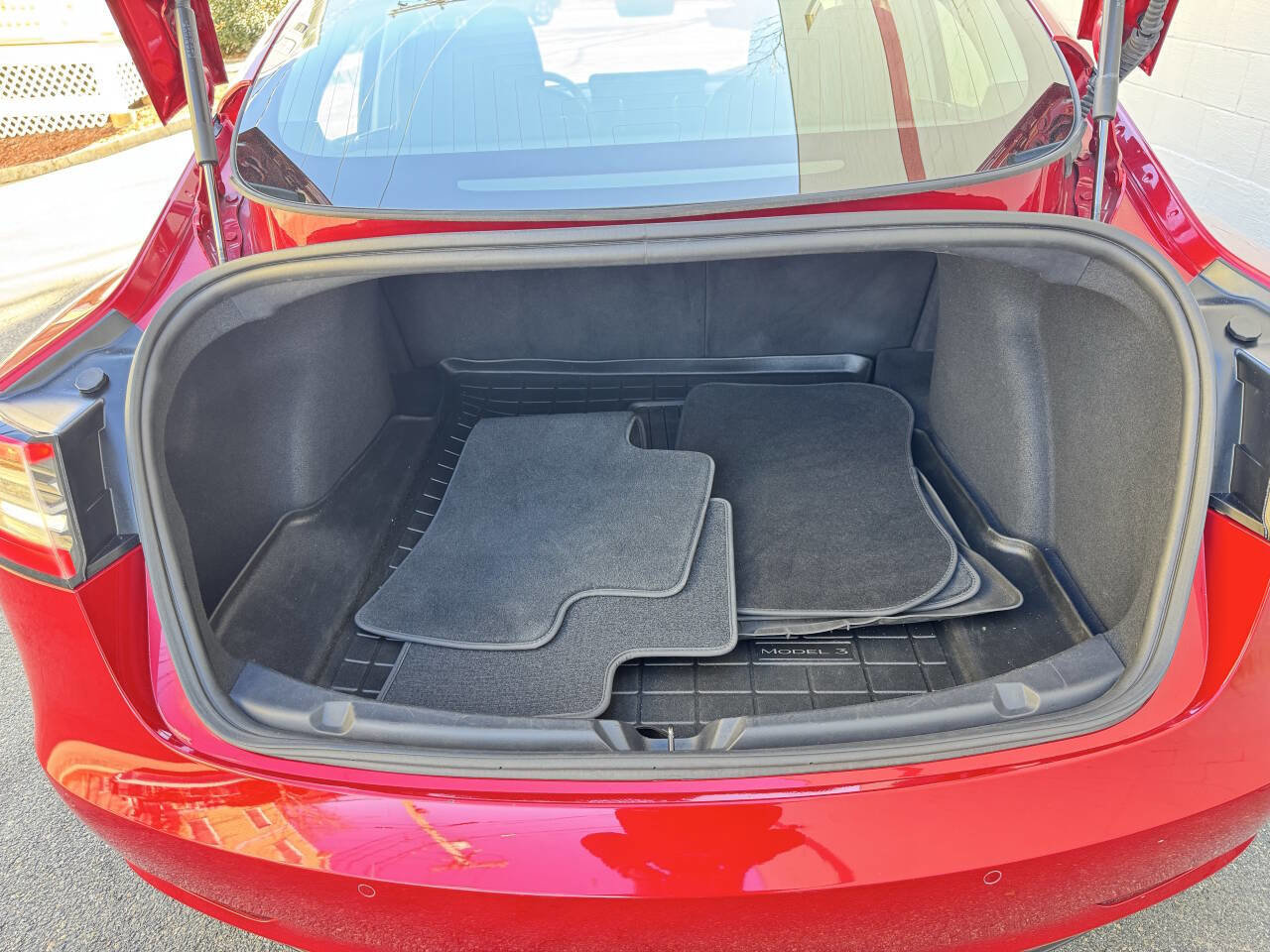 Used 2018 Tesla Model 3 Long Range image 29