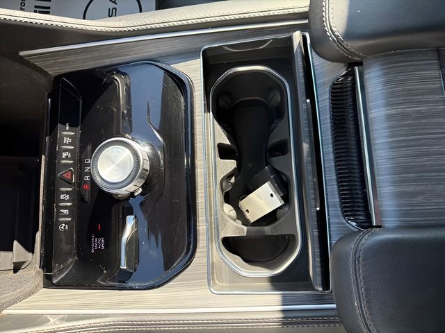 Used 2023 Jeep Wagoneer L Series II image 23