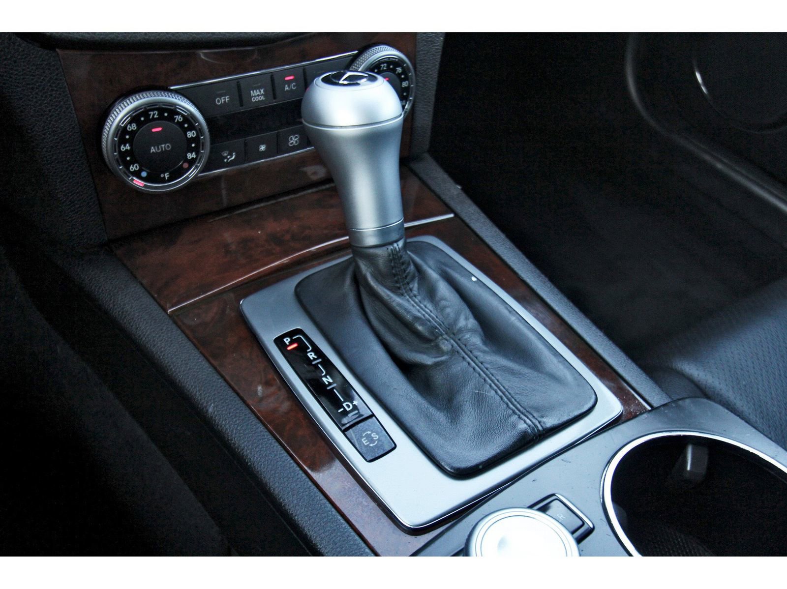 Used 2011 Mercedes-Benz C 300 4MATIC Sedan image 27