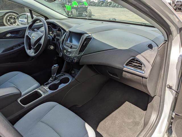 Used 2019 Chevrolet Cruze LS image 17