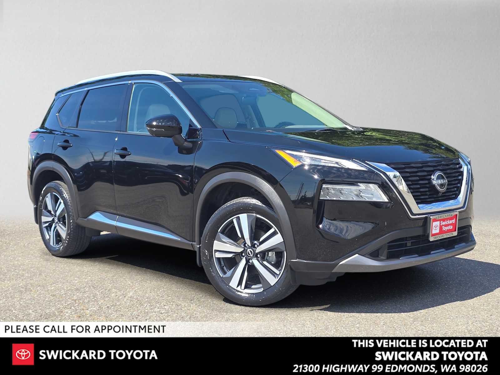 Used 2023 Nissan Rogue SL AWD/4WD image 1