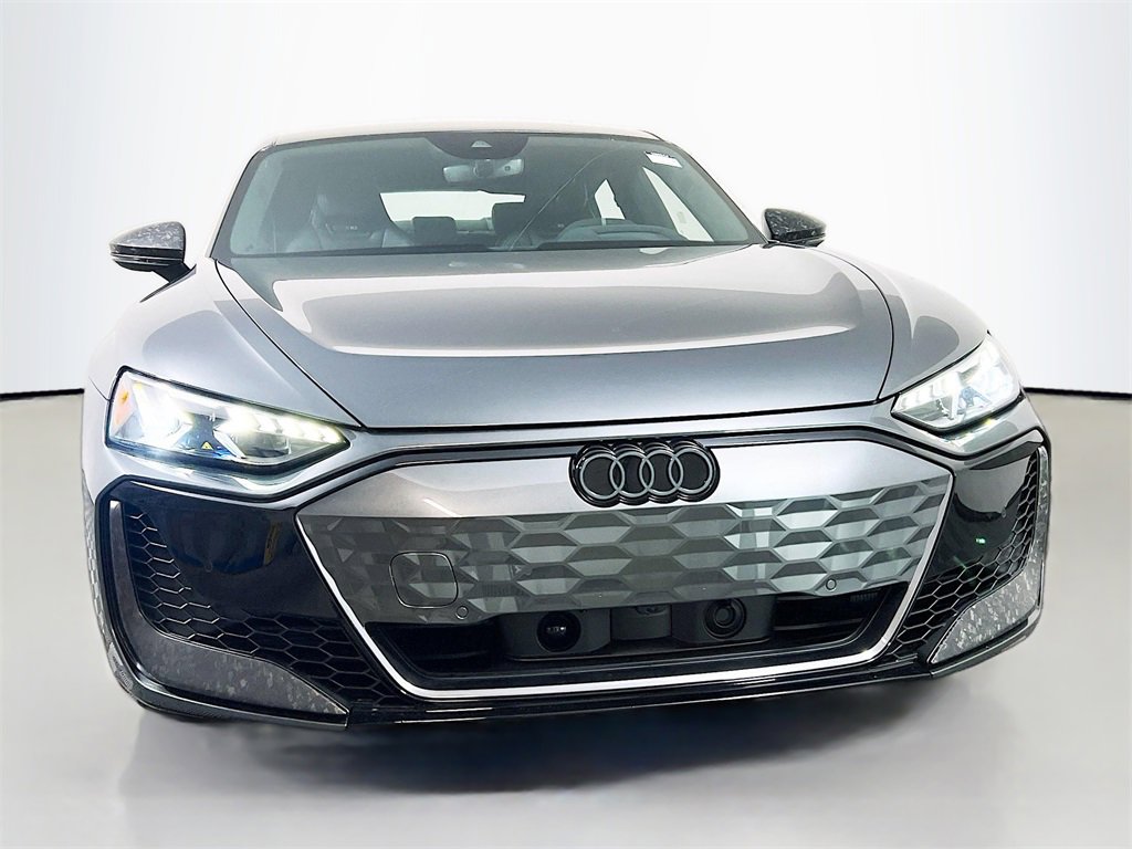 New 2026 Audi RS e-tron GT performance image 2