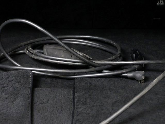 Used 2023 Tesla Model S Standard Range image 28