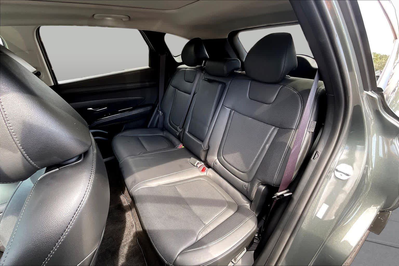 Used 2025 Hyundai Tucson Limited AWD/4WD image 51