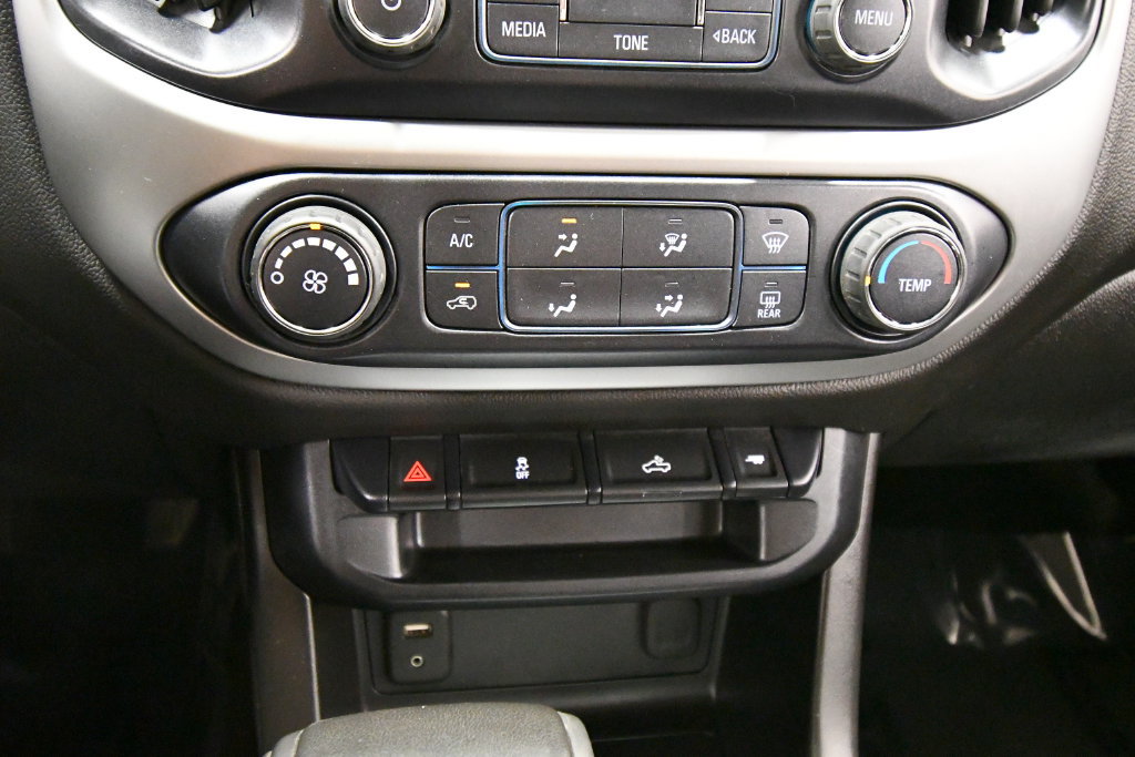 Used 2018 Chevrolet Colorado LT w/ LT Convenience Package AWD/4WD image 25