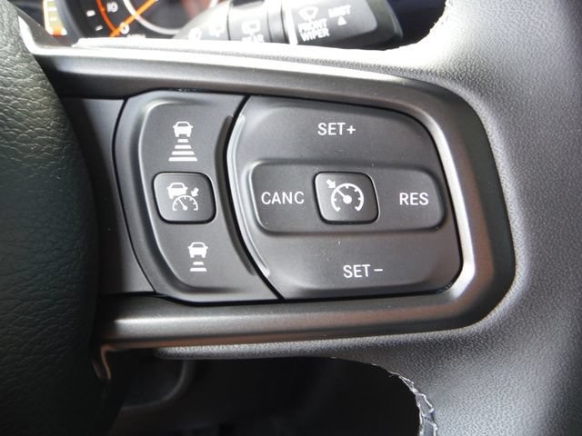 Certified 2026 Jeep Wrangler Unlimited Rubicon AWD/4WD image 41