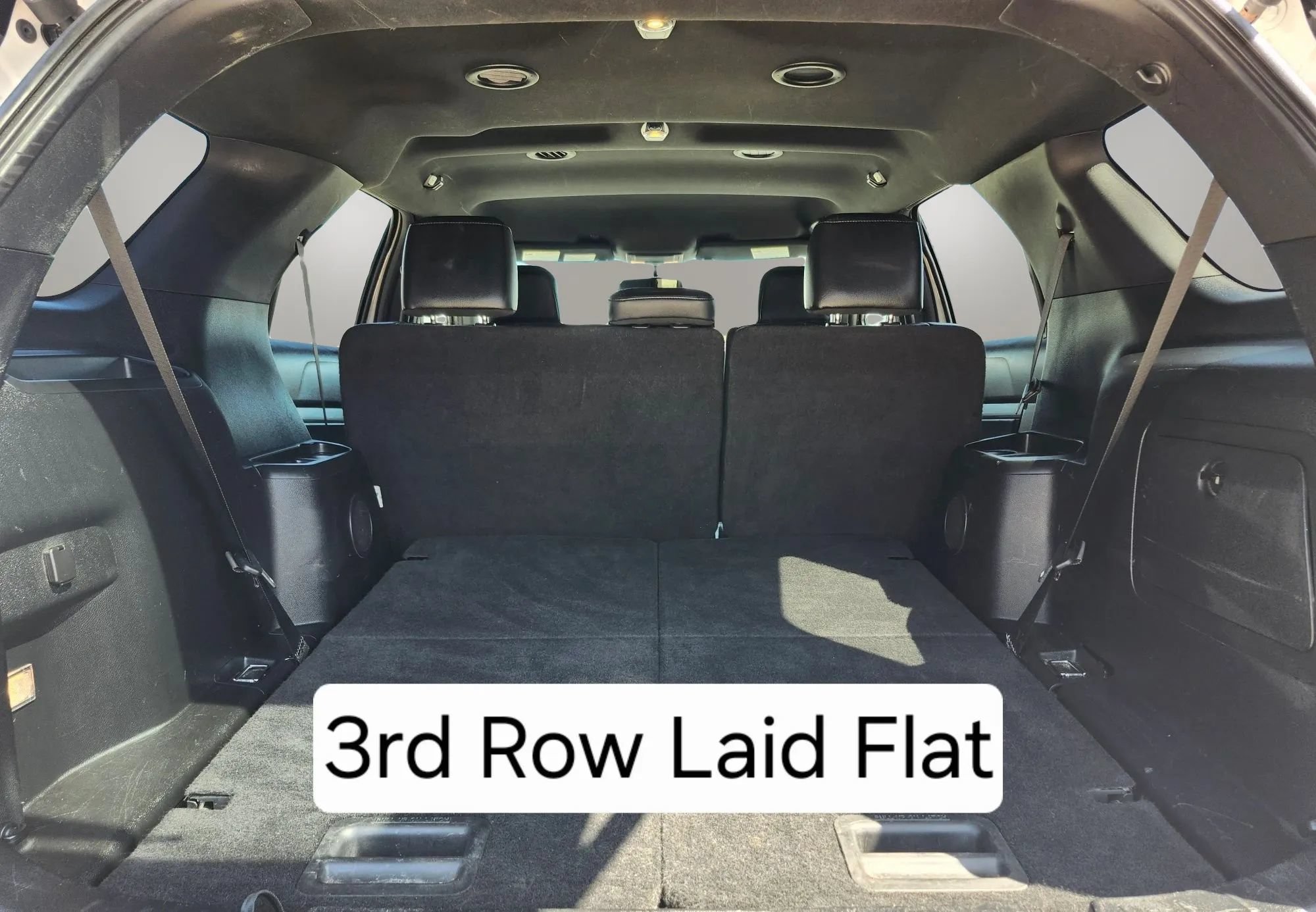 Used 2017 Ford Explorer XLT w/ Equipment Group 202A AWD/4WD image 20