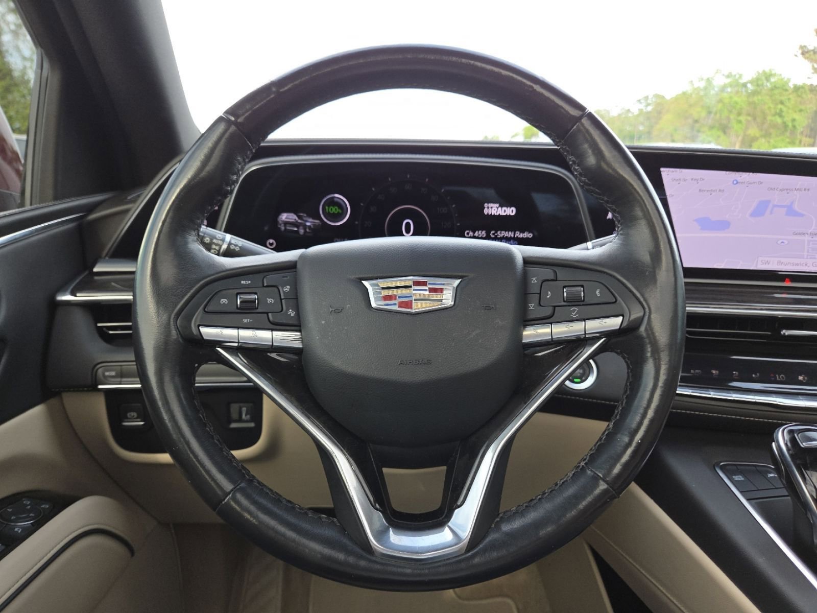 Used 2022 Cadillac Escalade Premium Luxury RWD image 29