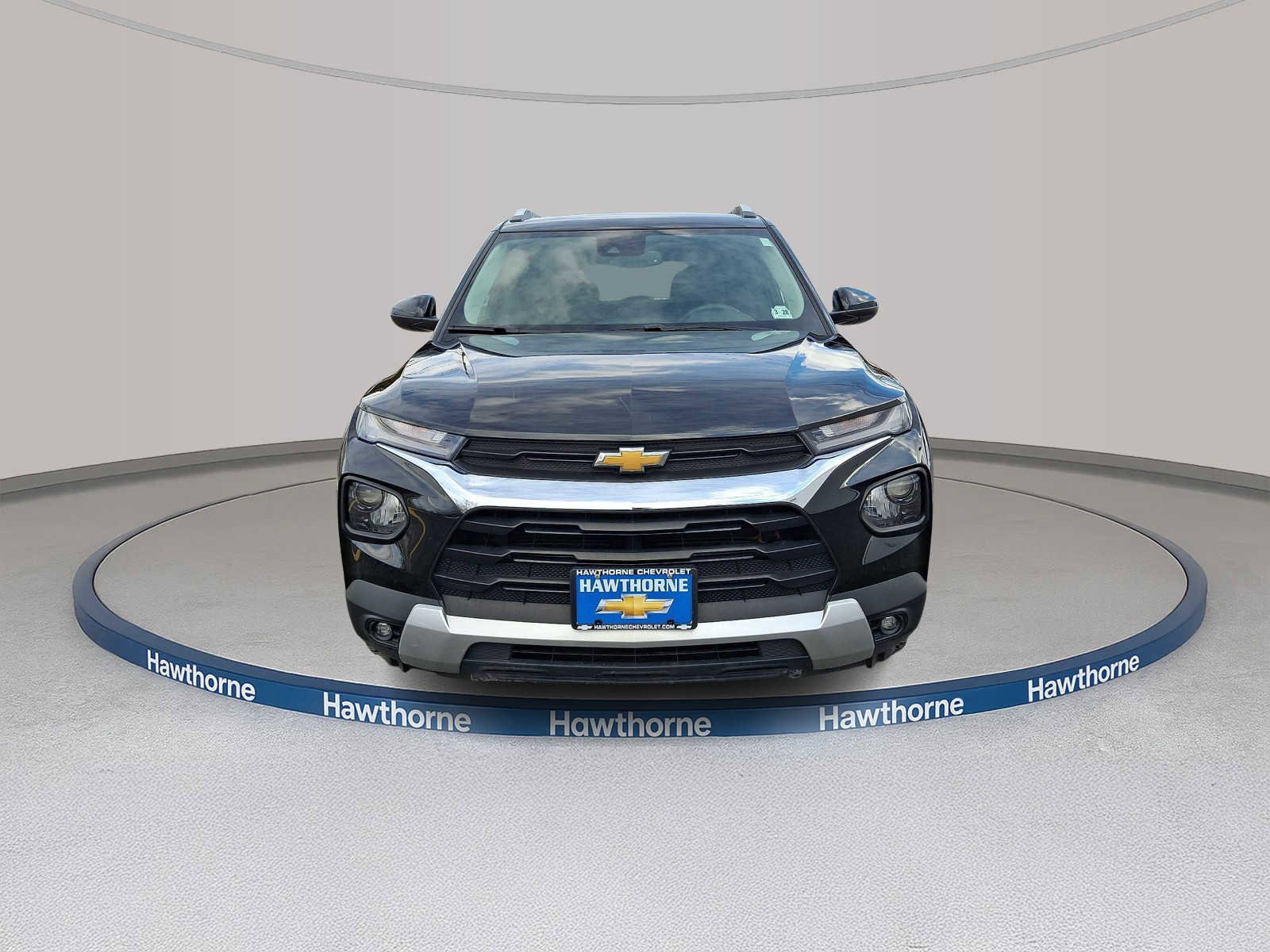 Used 2023 Chevrolet TrailBlazer LT w/ Convenience Package image 2