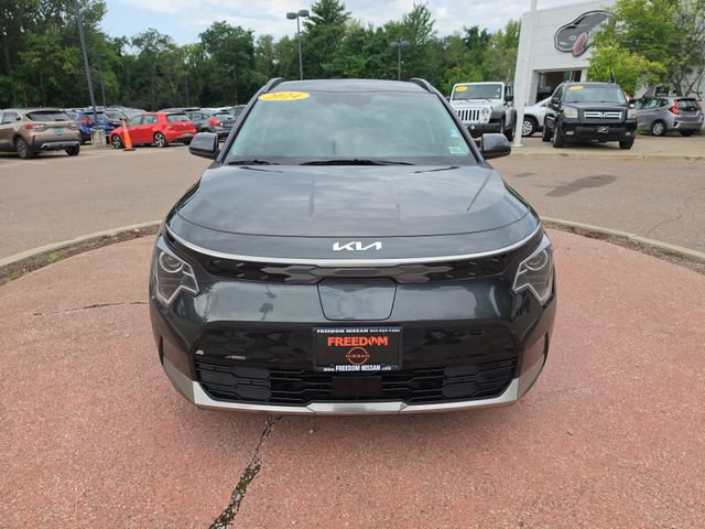 Used 2024 Kia Niro Wind w/ Wind Preserve Package FWD image 8