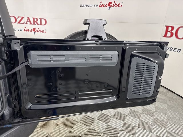 New 2025 Ford Bronco 2-Door image 23