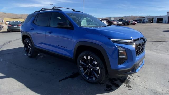 New 2026 Chevrolet Equinox RS w/ Convenience Package III AWD/4WD image 2