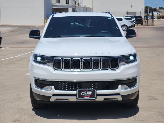 Used 2025 Jeep Wagoneer L Series II AWD/4WD image 10