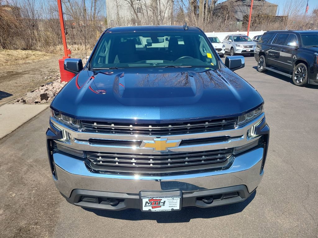 Used 2021 Chevrolet Silverado 1500 LT image 3