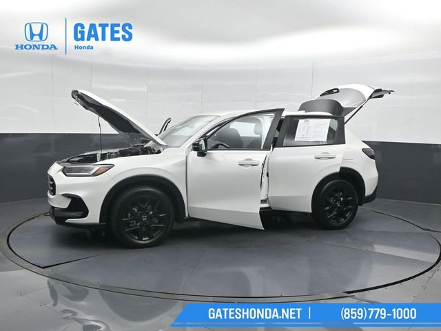 Certified 2025 Honda HR-V Sport image 49