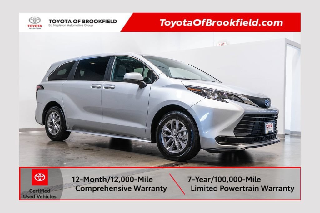 Certified 2025 Toyota Sienna LE