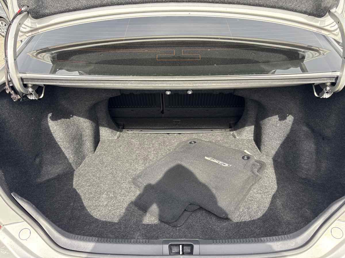 Used 2012 Toyota Camry SE image 12