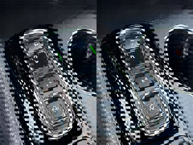 Used 2024 Honda Pilot Sport image 27