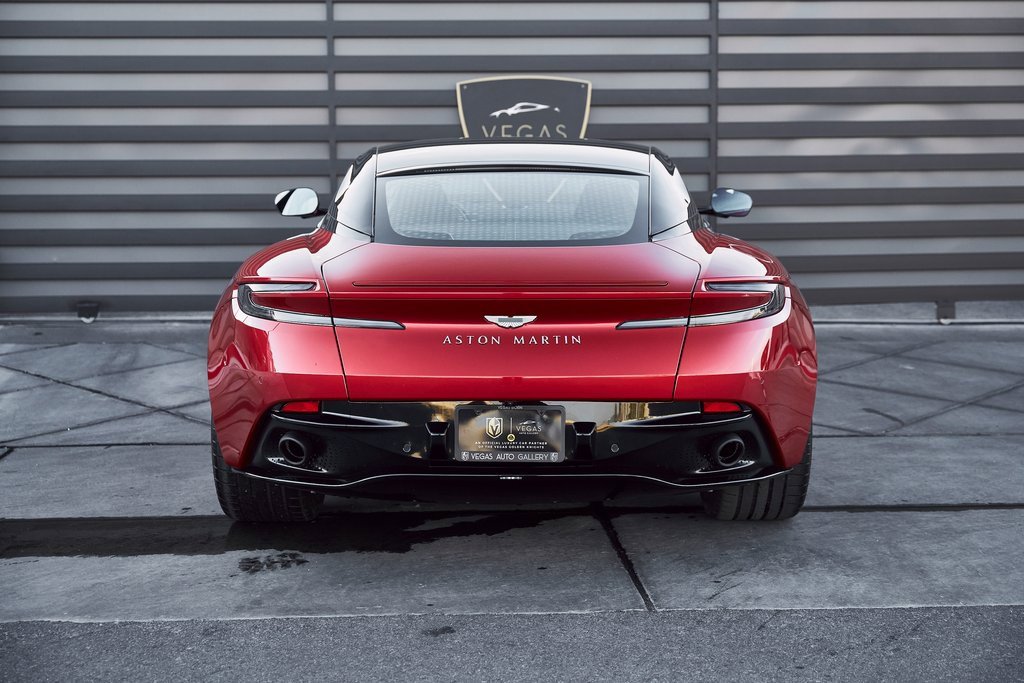 Used 2024 Aston Martin DB12 image 15