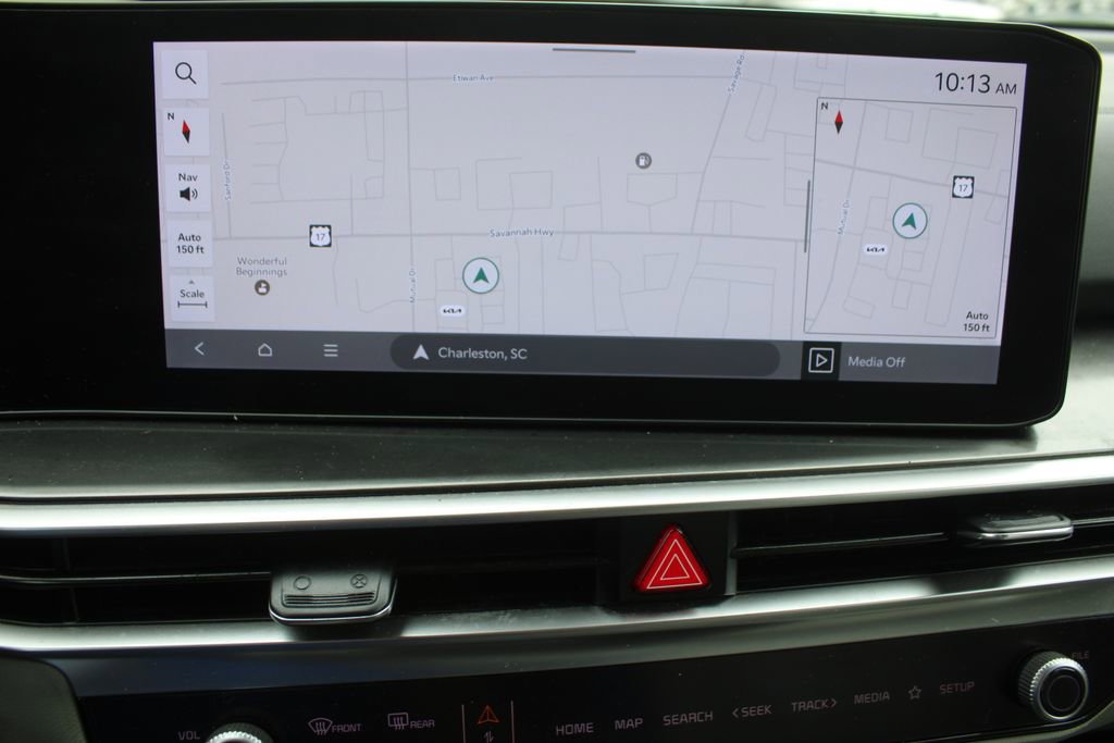 Certified 2025 Kia Sorento S w/ Panoramic Sunroof Package image 47