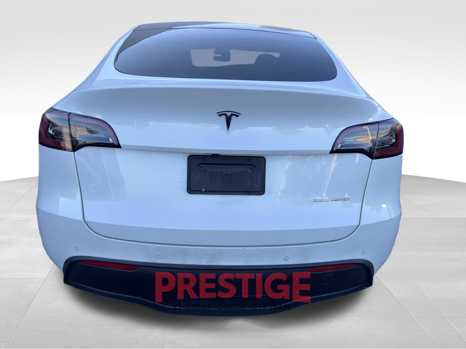 Used 2021 Tesla Model Y Long Range AWD/4WD image 8