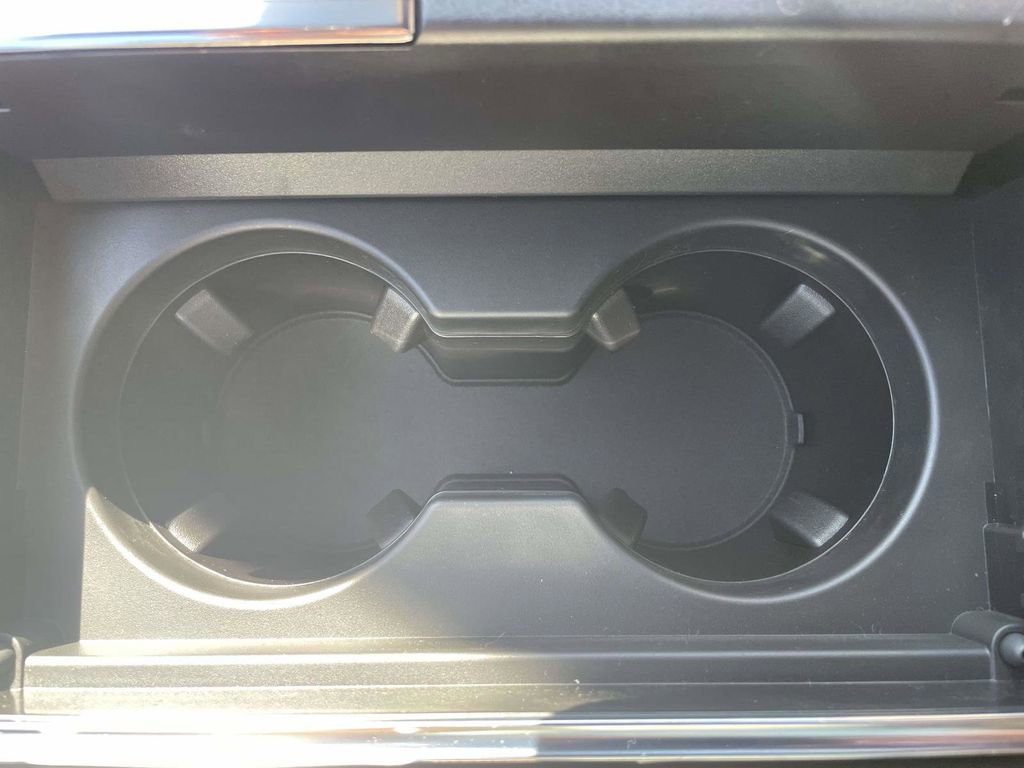 New 2025 Lincoln Navigator L Reserve image 17