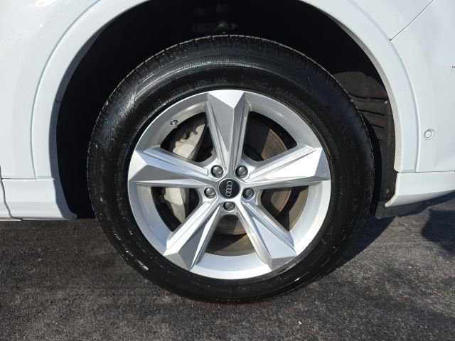 Used 2023 Audi Q7 2.0T Premium Plus image 11