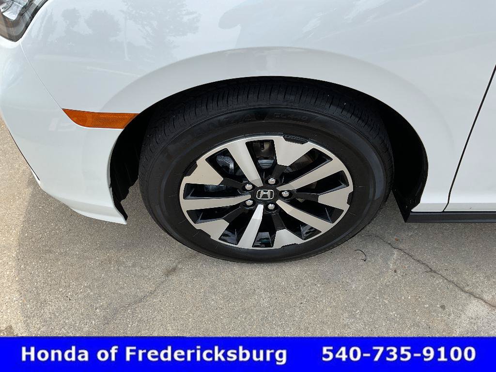 Certified 2026 Honda Odyssey EX-L image 9